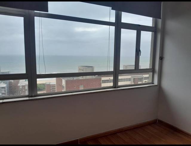 2 BEDROOM PROPERTY TO RENT IN NORTH BEACH